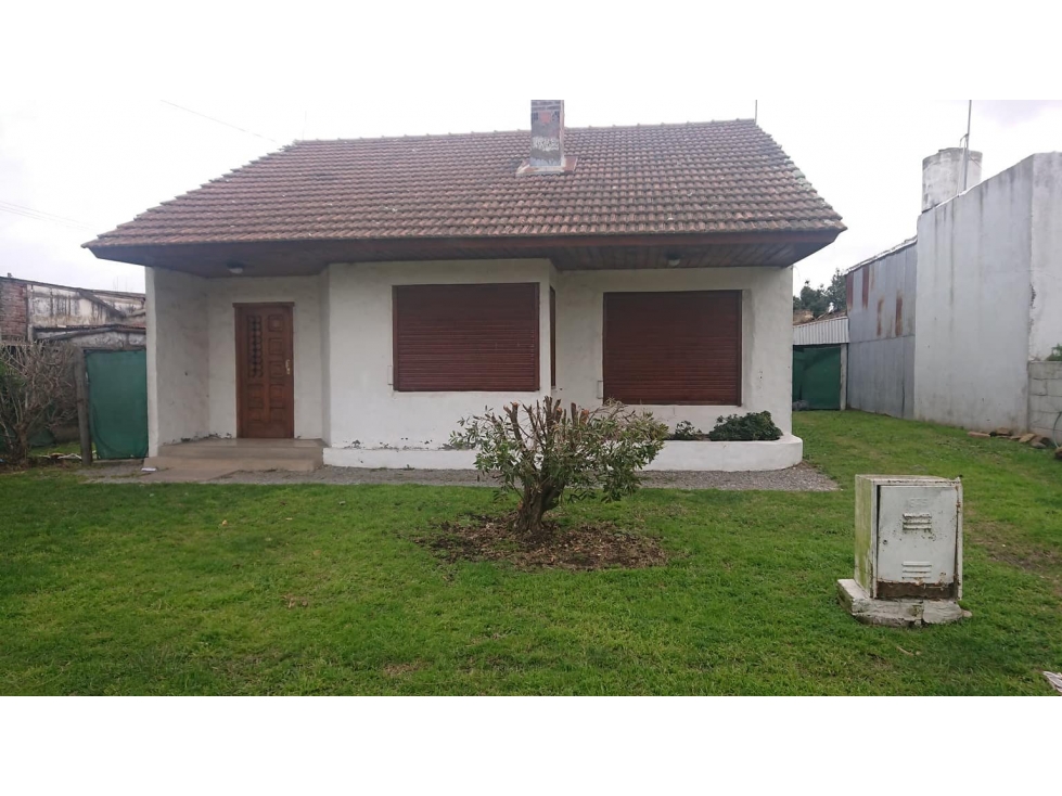 Se vende hermosa propiedad en block sobre excelente ubicación. - 1
