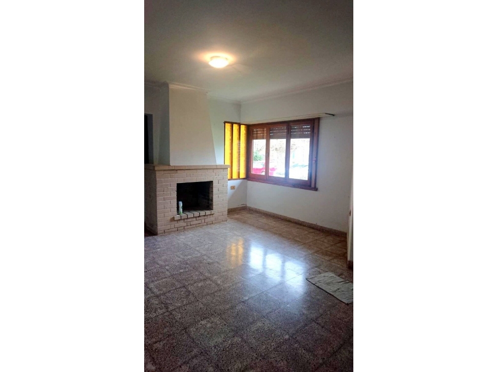 Se vende hermosa propiedad en block sobre excelente ubicación. - 4