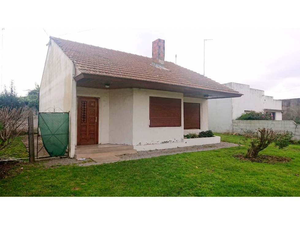 Se vende hermosa propiedad en block sobre excelente ubicación. - 2