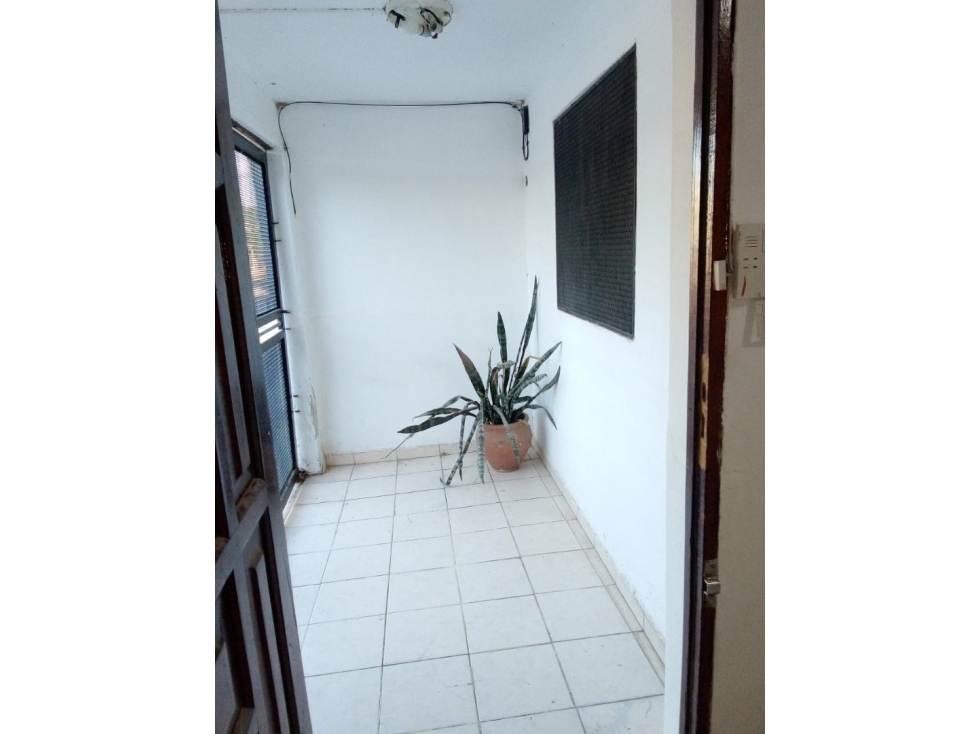 CASA EN CALLE ROLDAN 855 (RETASADA) - 2