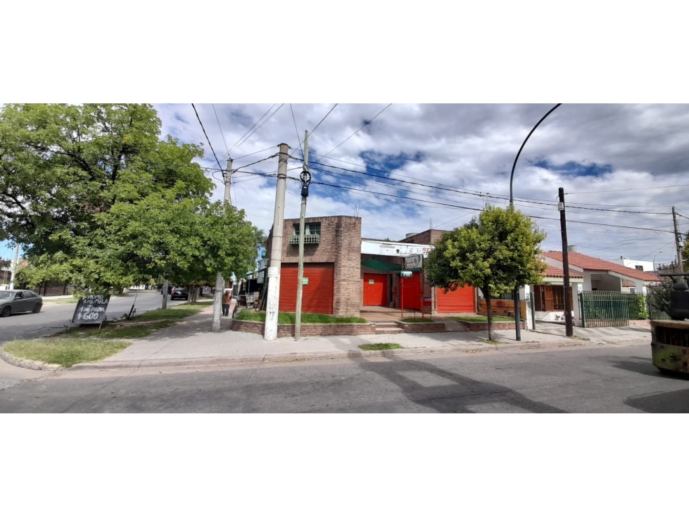 ALQUILER LOCAL a calle + ENTREPISO Bº AYACUCHO - 2