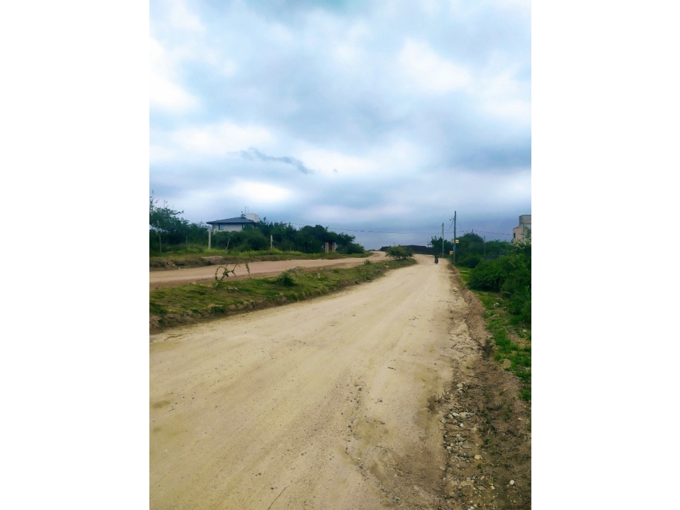Vendo lote en Estancia Vieja, calle San Martin - 4