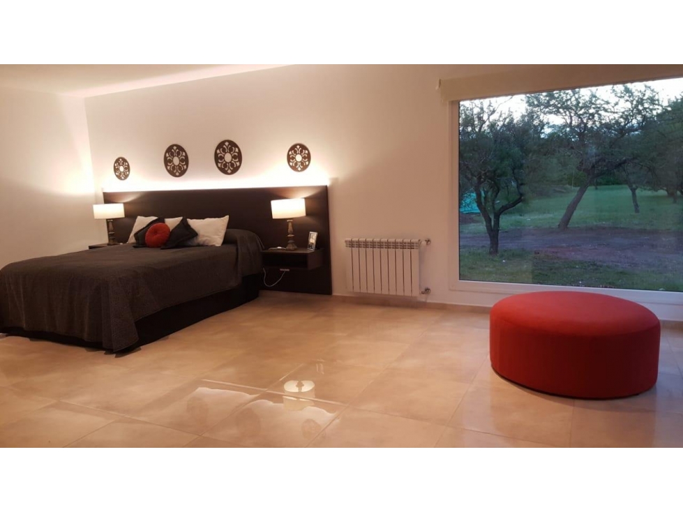 VENTA HERMOSA PROPIEDAD A ESTRENAR B°PRIVADO CAUSANA — foto 2