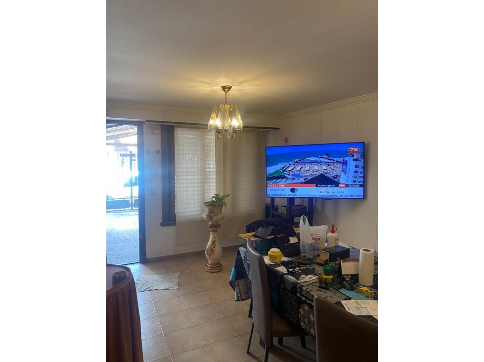 Dúplex 3 AMB con PATIO Y COCHERA Zona Villa Primera — foto 5