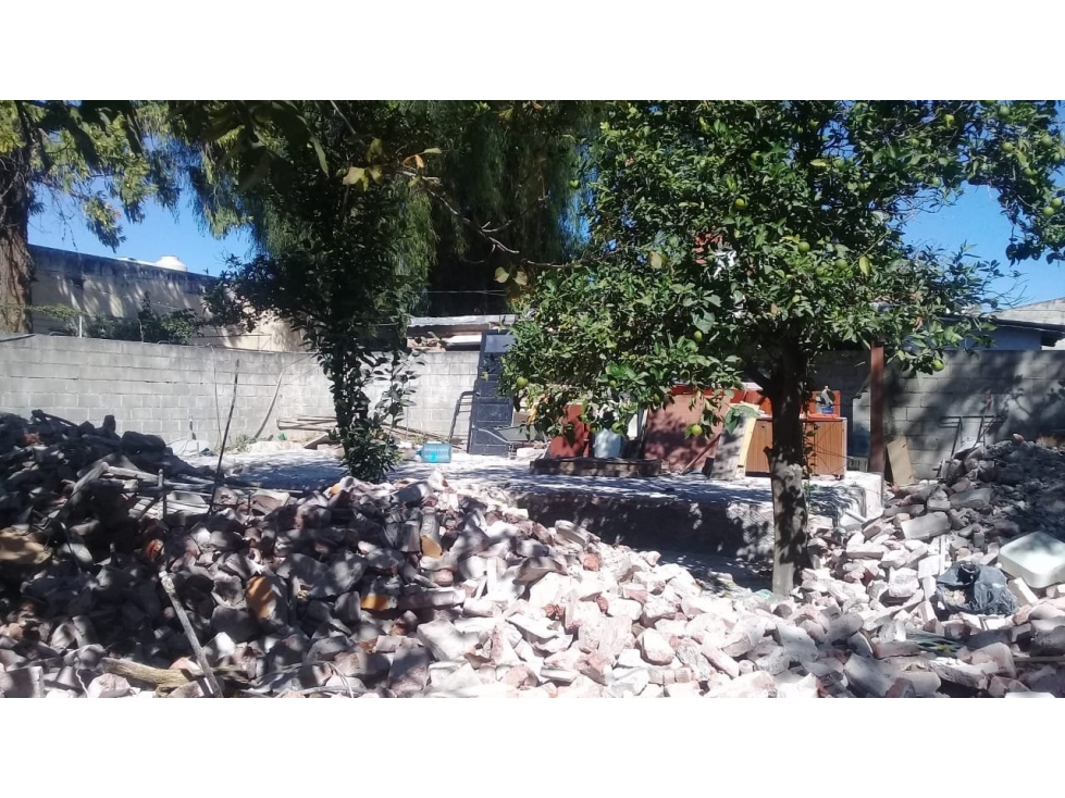 VENDO IMPERDIBLE TERRENO CERCA DEL CENTRO - 2