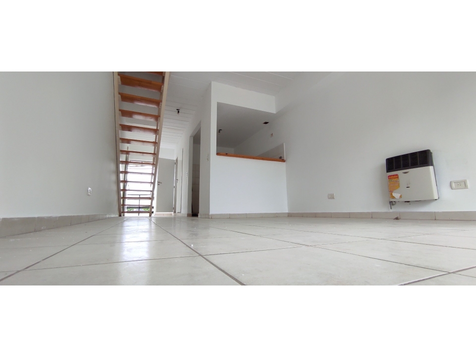 venta duplex 3 amb Barrio Cerrado hogar obrero — foto 2