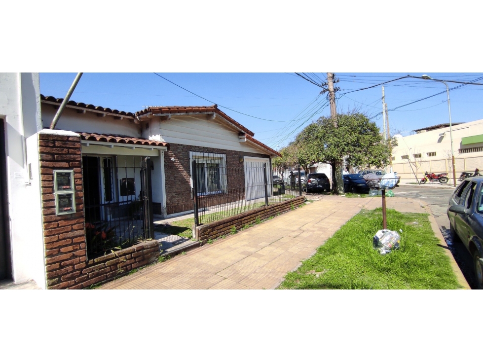 venta casa merlo centro frente banco provincia - 2