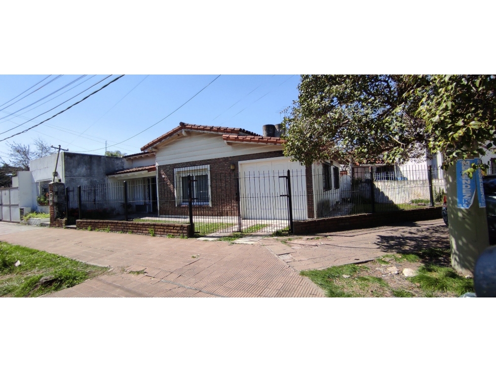 venta casa merlo centro frente banco provincia - 1