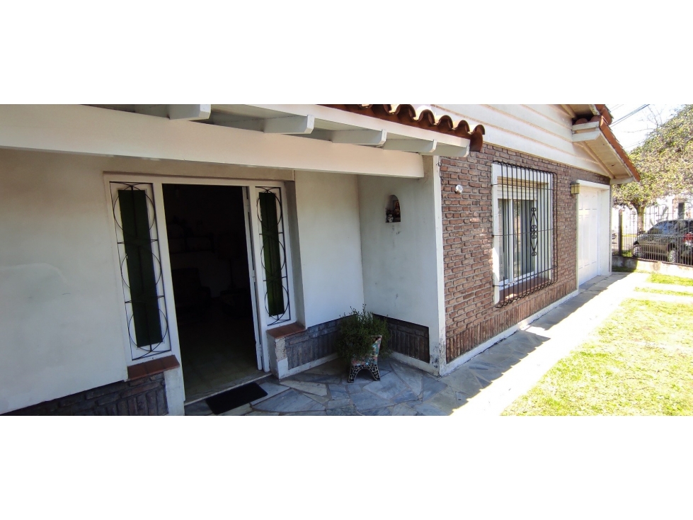 venta casa merlo centro frente banco provincia - 3