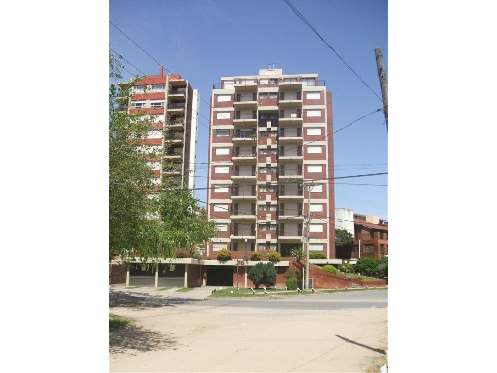OPORTUNIDAD - Edificio Drava Piso 8A