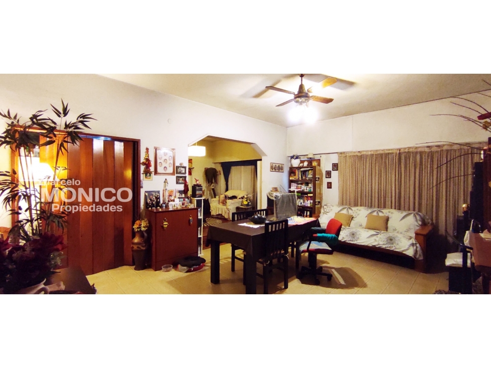 Venta casa 6 AMB de en 2 PLTA en ramos mejia zona colegio Don Bosco - 5