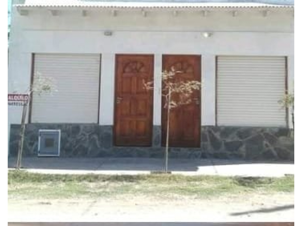 Venta de casa con pileta y dos dúplex en Monte Hermoso - 2