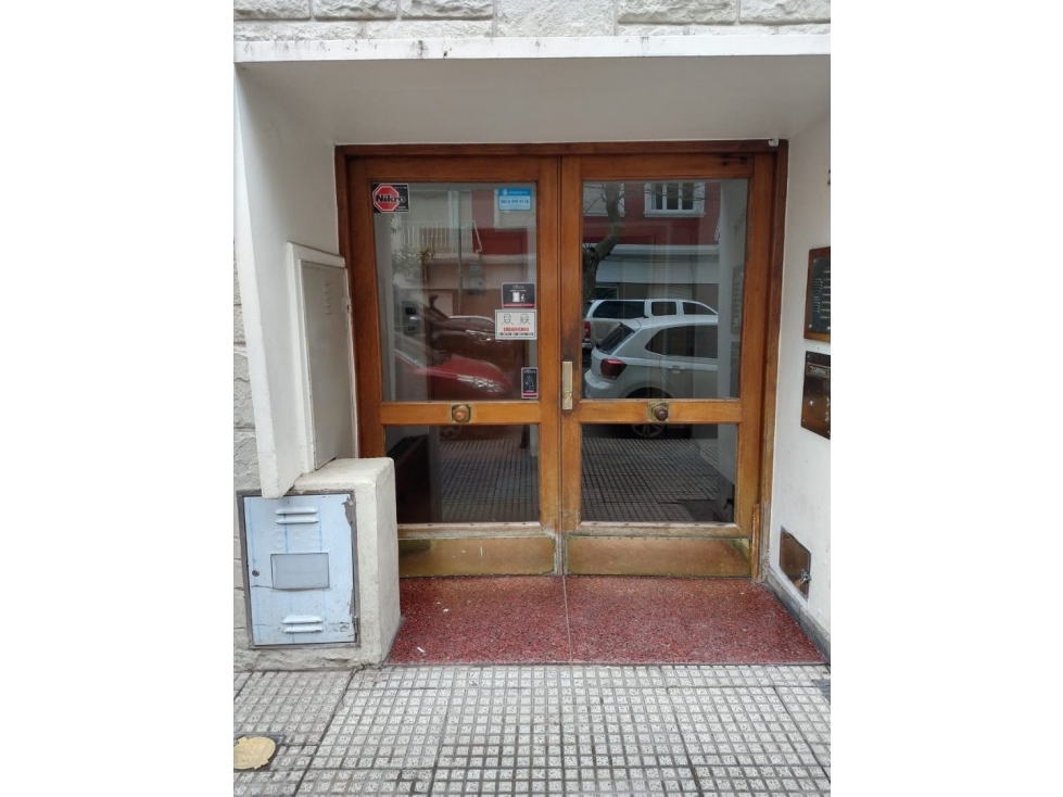 1 1/2 AMBIENTE A LA CALLE - OPORTUNIDAD !!!