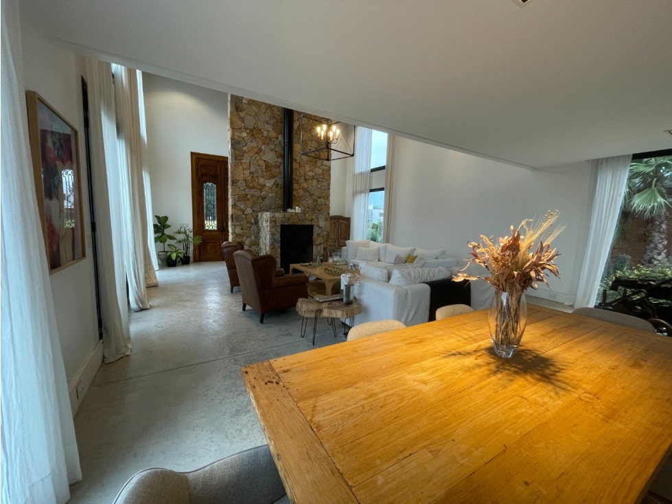 Venta importante chalet de 8 ambientes en Rumenco. - 5