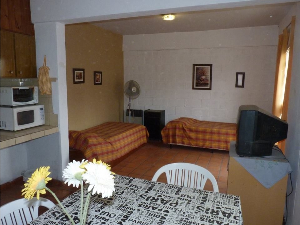 DEPTO TEMPORARIO Aire/Acond. - VILLA CARLOS PAZ. Para 4/5 Personas - 5