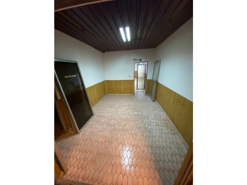 Local en venta Sobre Avenida Colon con salida a Diagonal Alvarez — foto 5