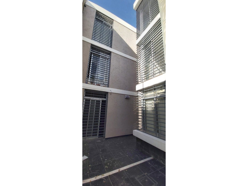 EDIFICIO COMPLETO - 9 DTOS - IDEAL INVERSOR - ALTA CORDOBA - 2