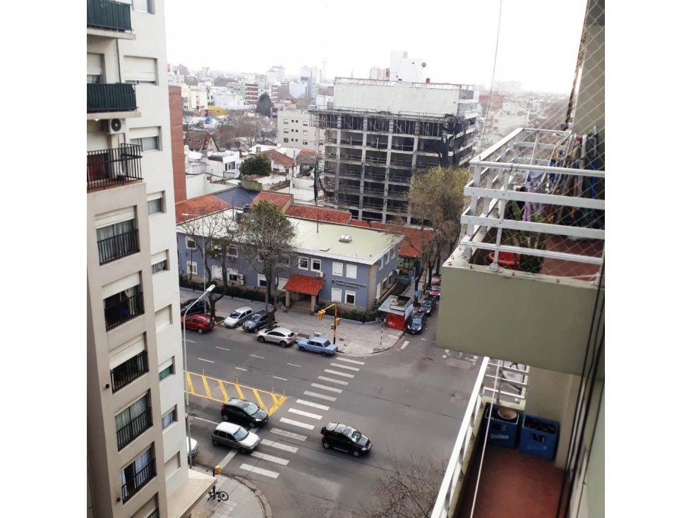 DEPARTAMENTO 3 AMBIENTES A LA CALLE CON COCHERA LA PERLA — foto 6