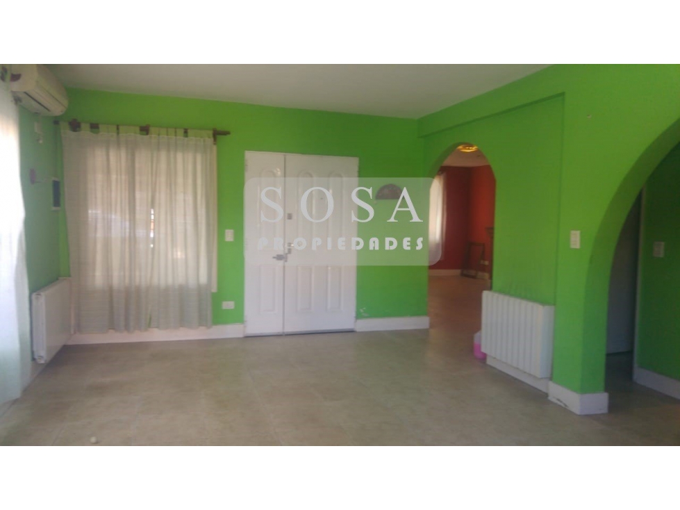 Casa en venta en Gonzalez Catan Centro Calle Dragones Nº 2663 - 3