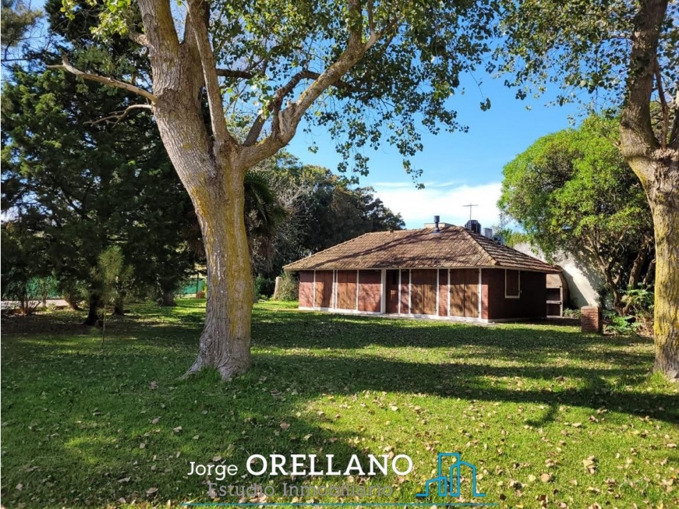 VENTA DE CASA EN MAR CHIQUITA SOBRE LOTE DE 628 M2 - 1