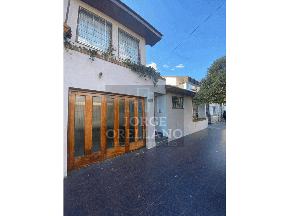 VENTA CASA RECICLADA CON 3 DORMITORIOS PATIO CON PARRILLA — foto 2
