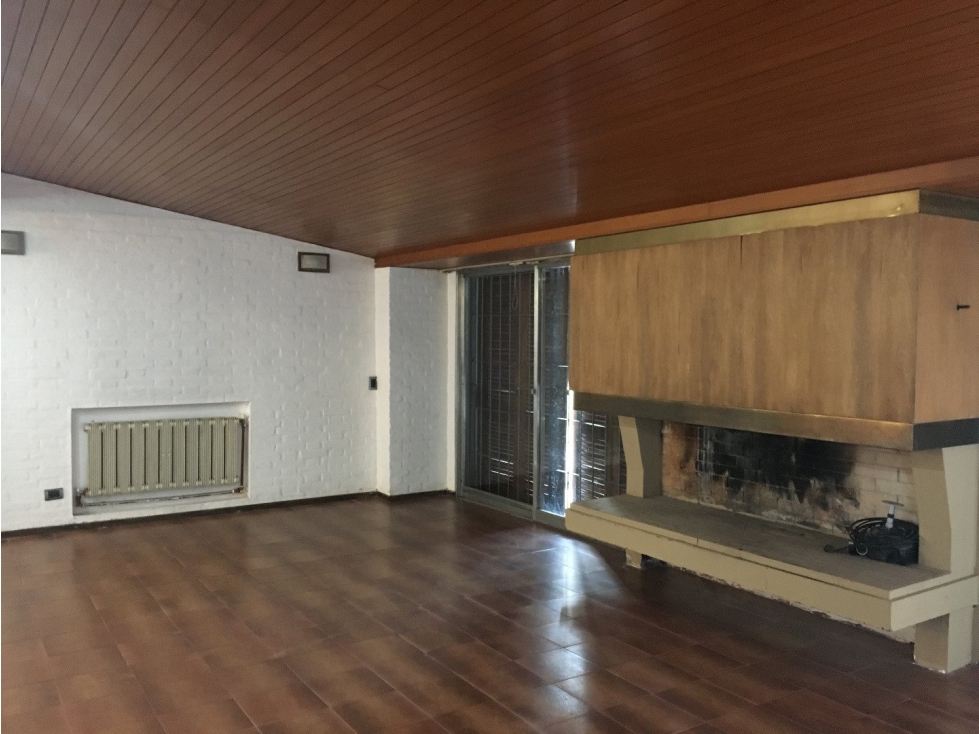 Venta Casa 7 dormitorios en Lujan de Cuyo - 2