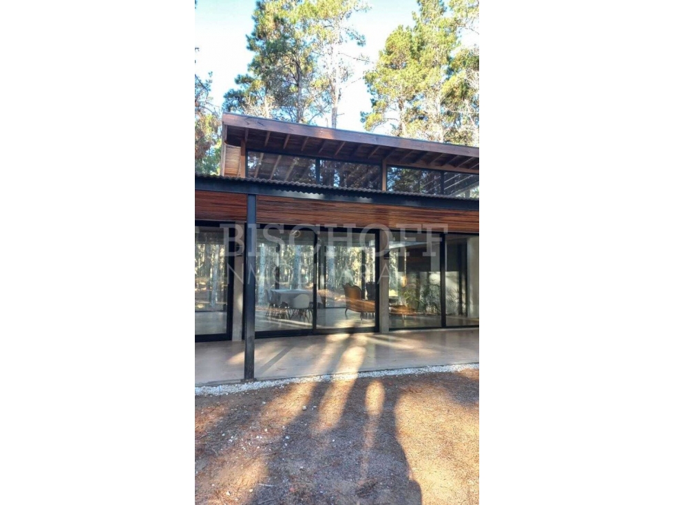 VENTA CASA EN BARRIO ALBATROS VILLA ROBLES , PARTIDO DE LA COSTA — foto 4