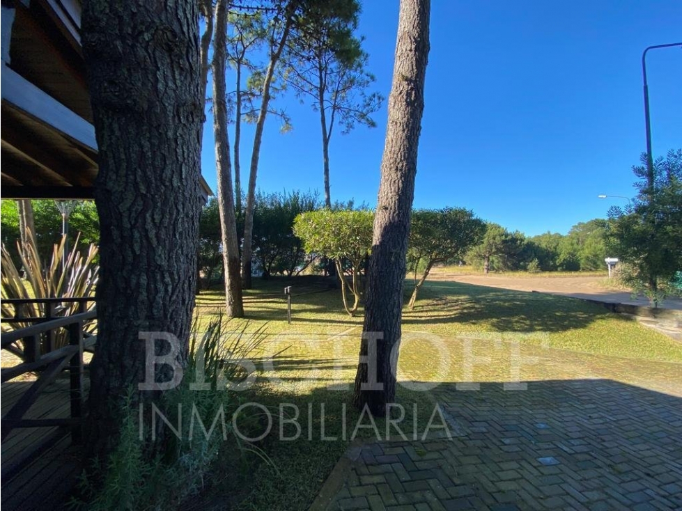 VENTA DE CASA EN BOULEVARD ICARO Y DE LAS NEREIDAS PINAMAR — foto 5