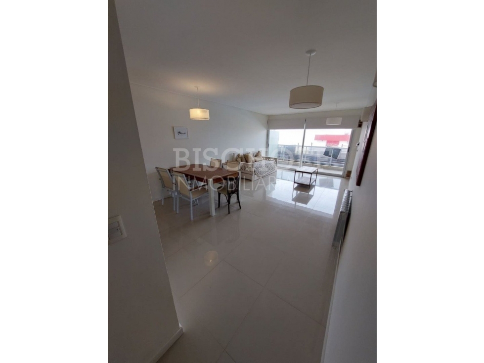 DEPARTAMENTO 2 AMBIENTES, CON COCHERA, FRENTE AL MAR, VILLA GESELL — foto 6