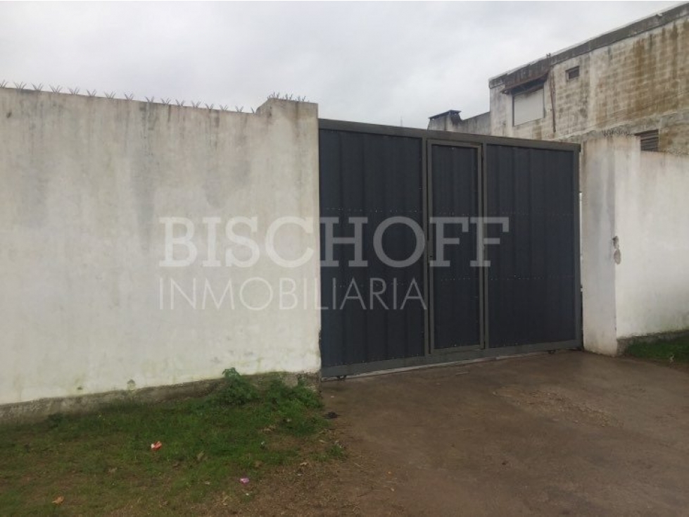 AMPLIO GALPÓN EN VENTA, ZONA SUR, VILLA GESELL - 2