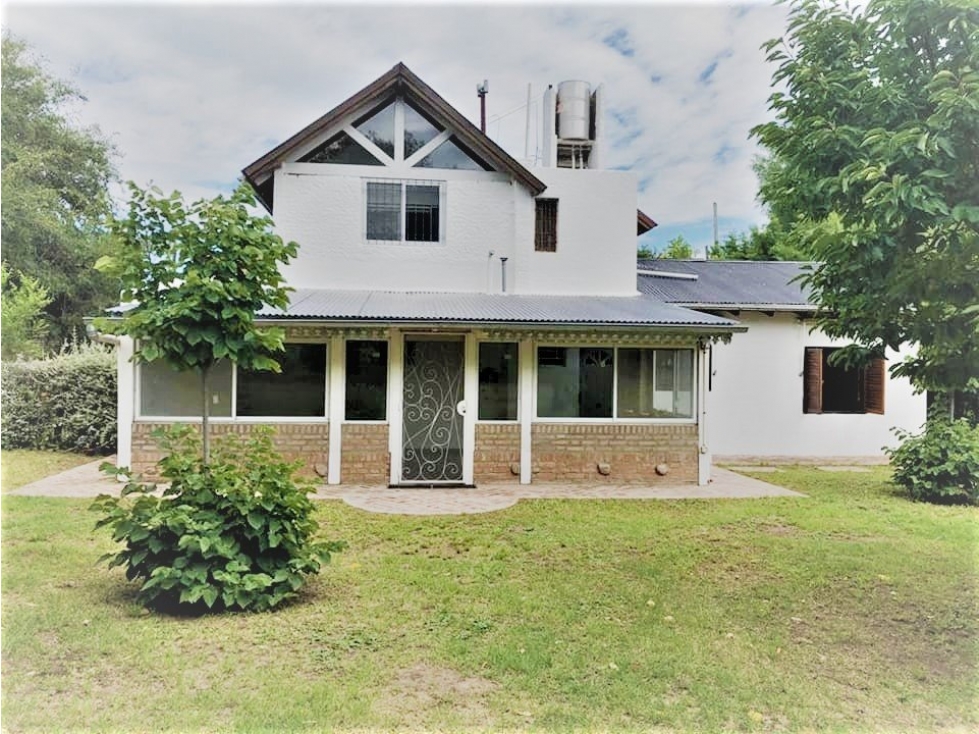 VENTA DE HERMOSA CASA CON DPTO EN DOS LOTES -CAPILLA DEL MONTE -CBA - 5