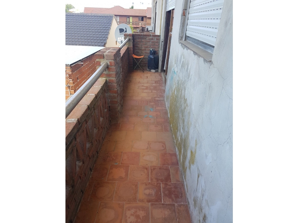 OPORTUNIDAD!!!! VENTA Dpto. dos amb. amplios c/balcones!!! - 6