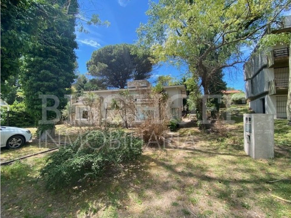 VENTA EN BLOCK, 4 DÚPLEX DE 2 AMBIENTES CADA UNO - 4