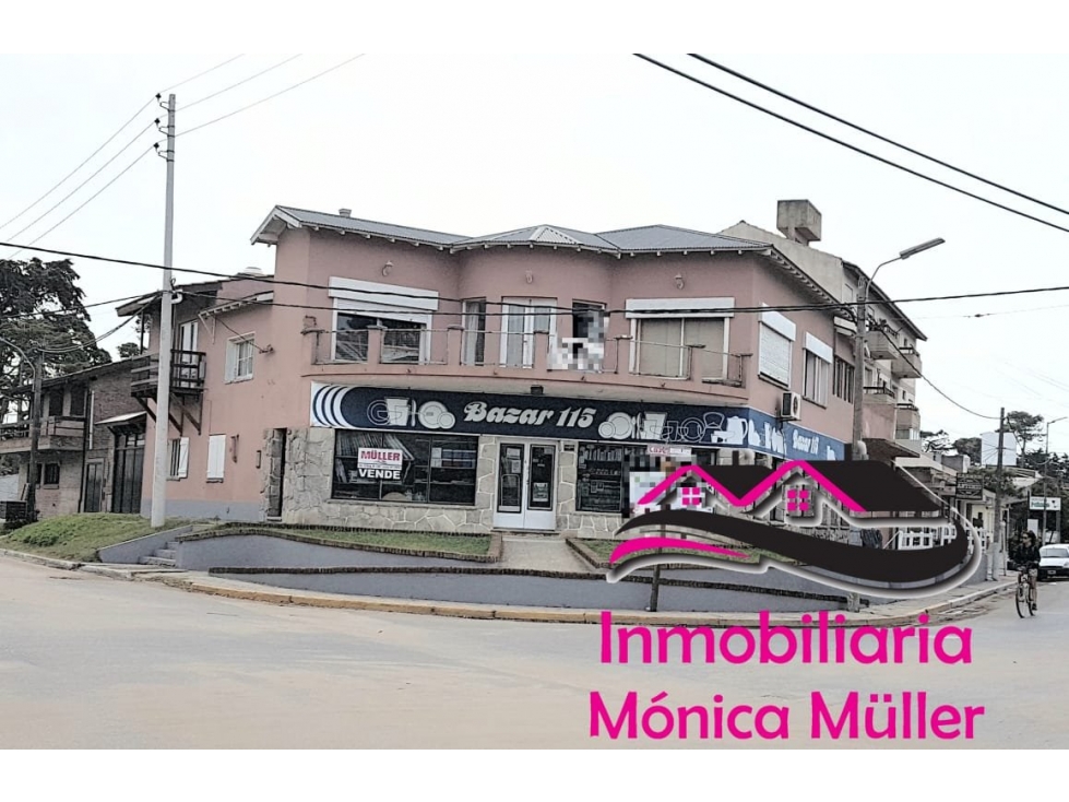 Local comercial + 7 dptos. Venta en block - 2
