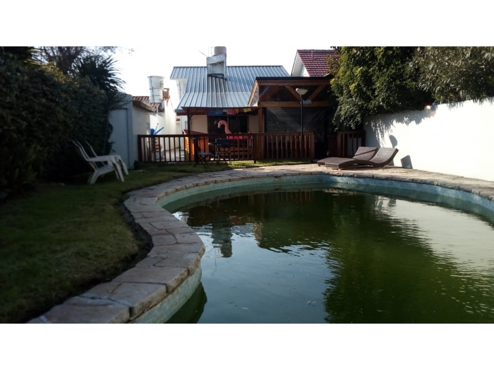 RECICLADO-Piscina-Quincho-Parque-Patio