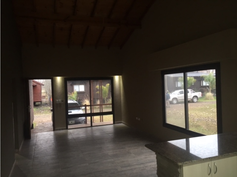 Cabaña en venta en Barrio Yacht Club Guazu - 2