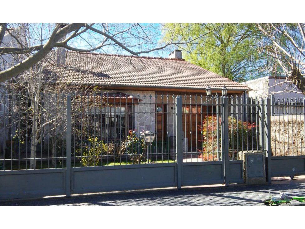 CHALET 5AMB CON PARQUE Y GARAGE - 1