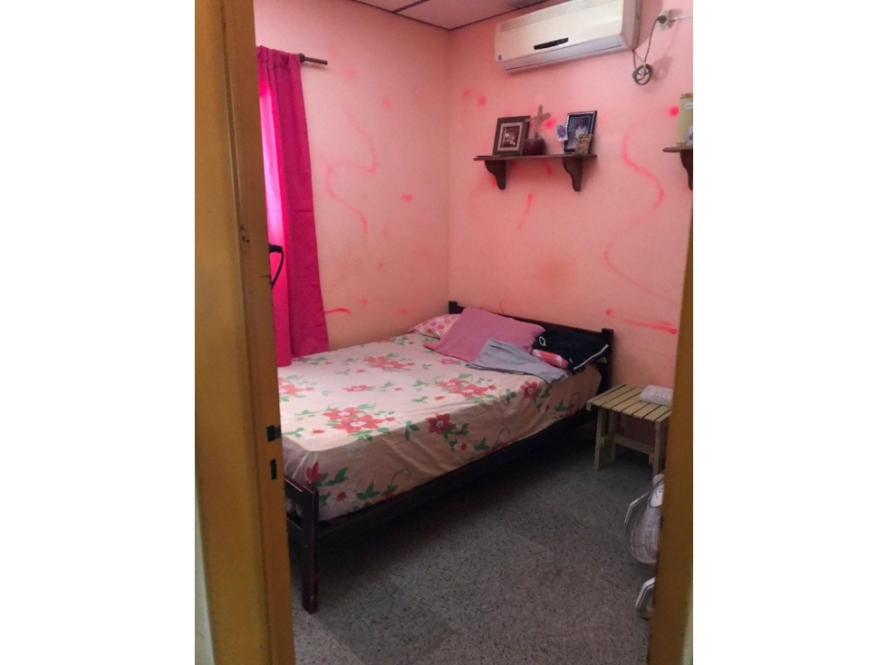 SE VENDE: PJE NICOLAS ROJAS ACOSTA 1235. DUPLEX 3 DORMITORIOS - 4