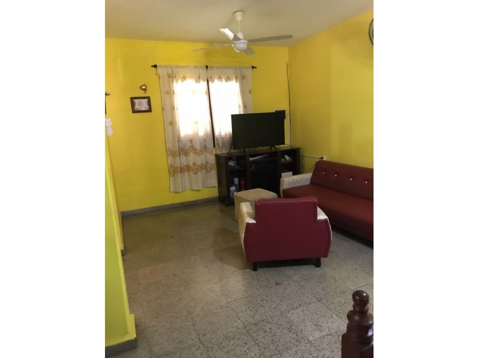 SE VENDE: PJE NICOLAS ROJAS ACOSTA 1235. DUPLEX 3 DORMITORIOS - 5