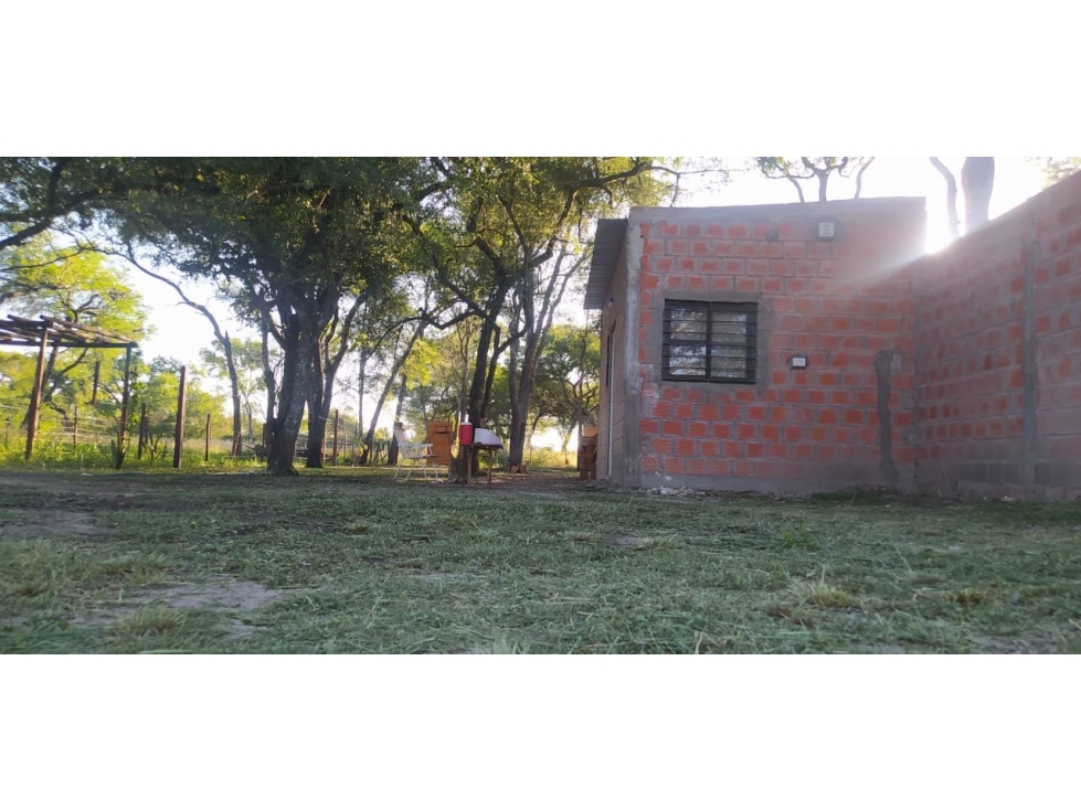 SE VENDE: Bº LAS FLORES COLONIA BENITEZ. TERRENO CON MEJORA - 6