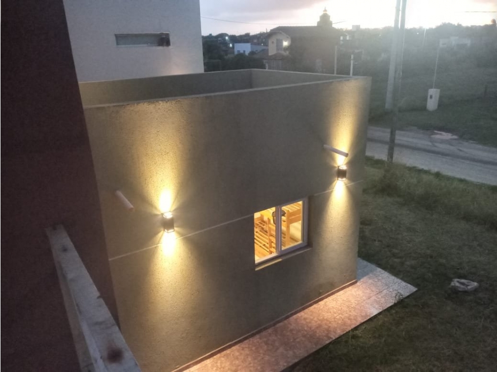VENTA A ESTRENAR CAMET NORTE - 4