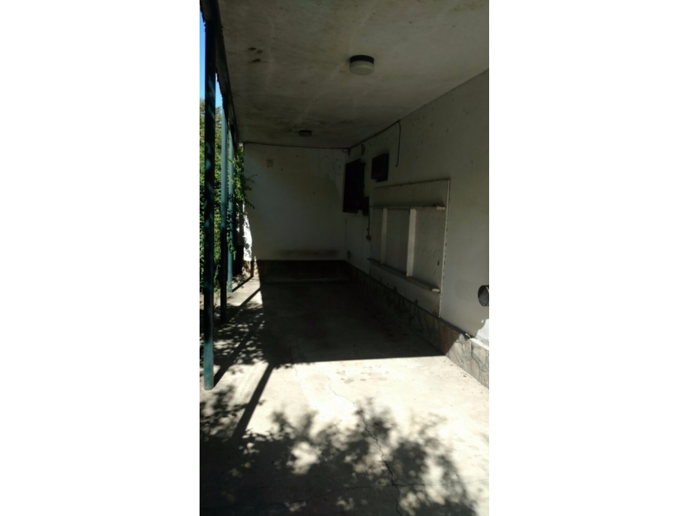Hermosa Casa Quinta en Benavidez - OPORTUNIDAD INVERSORES - 5