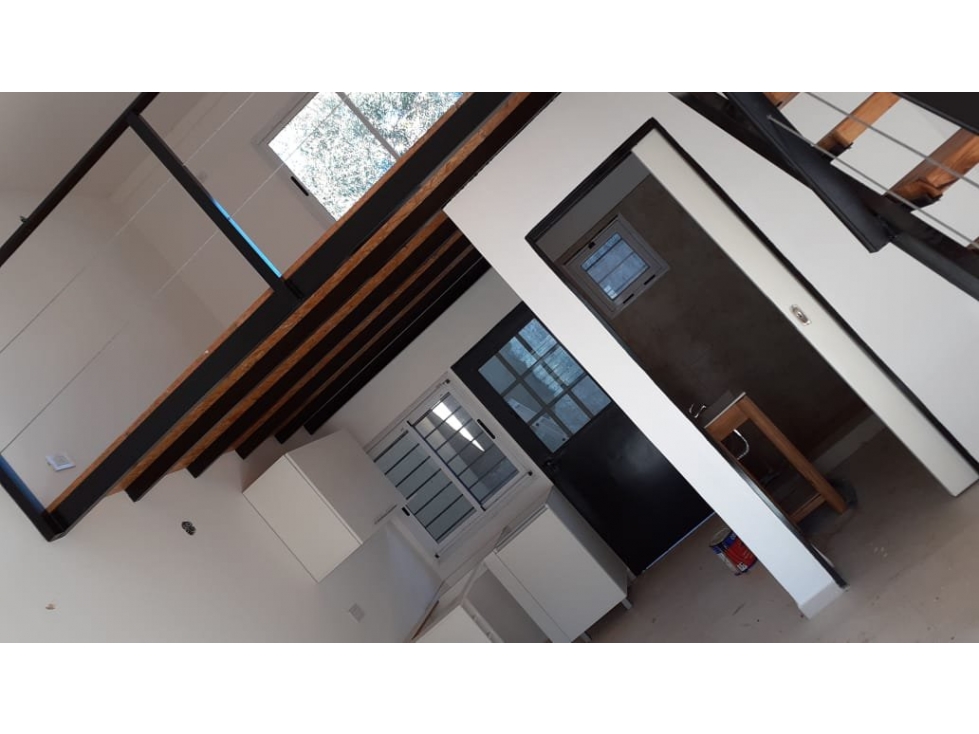 Departamento en Alquiler Benavidez sobre Av. Alvear - 4