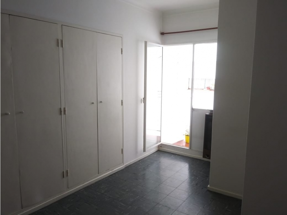 DEPARTAMENTO UN AMBIENTE Y MEDIO