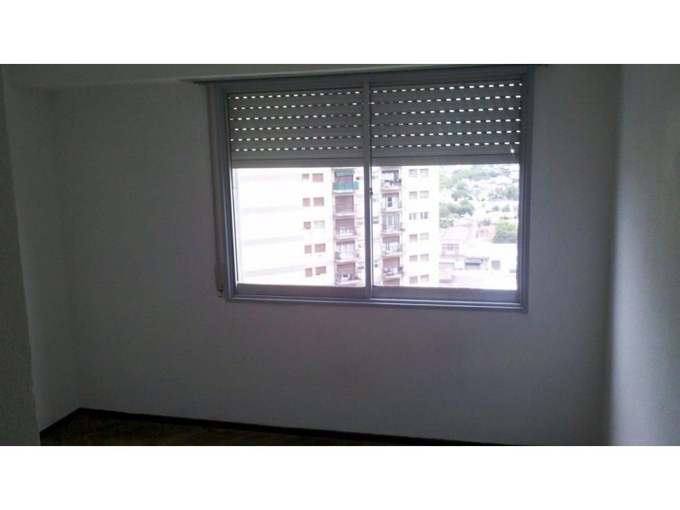 VENTA DE DEPARTAMENTO DE 3 AMBIENTES SUPER AMPLIO — foto 5