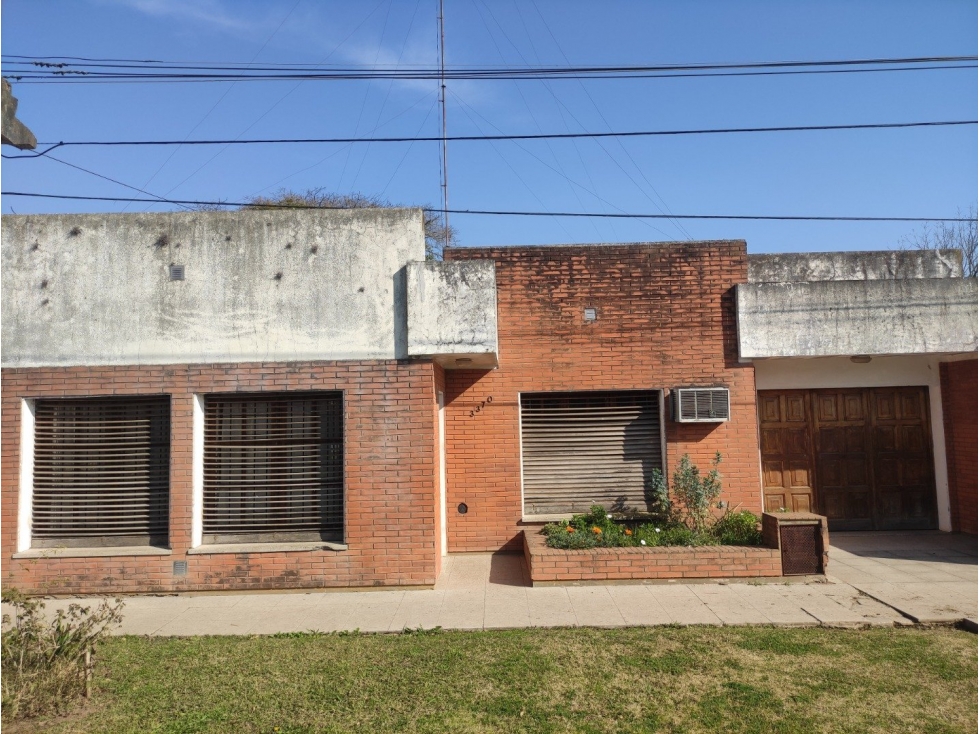 Cortines sobre Avenida Principal - 1