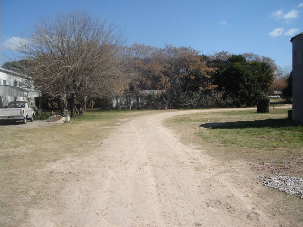 Fraccion en Pueblo Nuevo Jauregui Varios Emprendimientos - 2