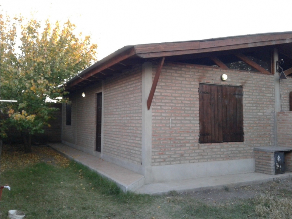 ALQUILO CASA EN CAPILLA DEL MONTE - 2