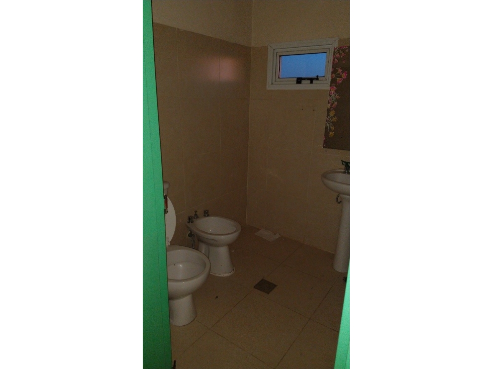 CASA EN VENTA EN CAPILLA DEL MONTE 6 ambientes GALPON INVERNADERO - 6