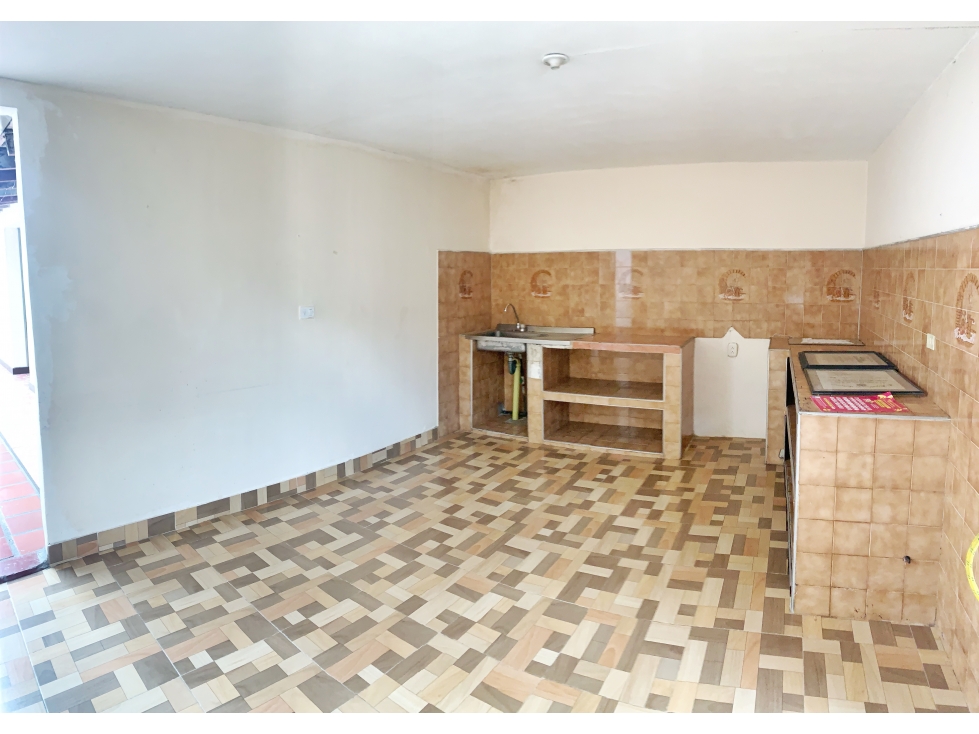 VENDO CASA SOBRE CRA 9 CENTRO (SECTOR COMERCIAL) — foto 2